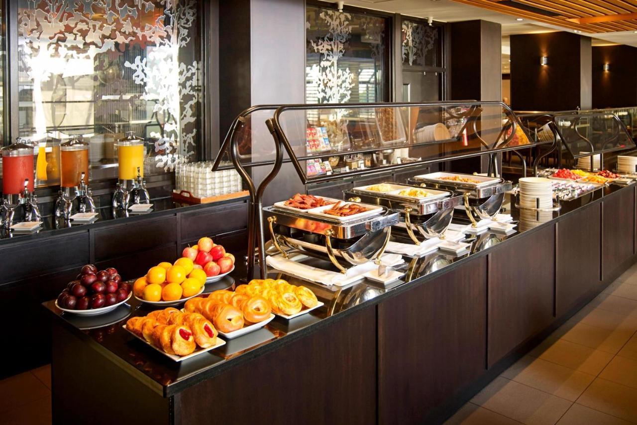 Niagara Falls Marriott On The Falls Bagian luar foto